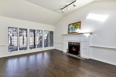 84 Cherry Tree Farm Rd, Middletown, NJ 07748 - photo 4