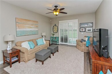 15909 Oakleaf Run Dr, Lithia, FL 33547 - photo 7