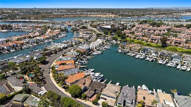 612 Harbor Island Dr, Newport Beach, CA 92660 - photo 2