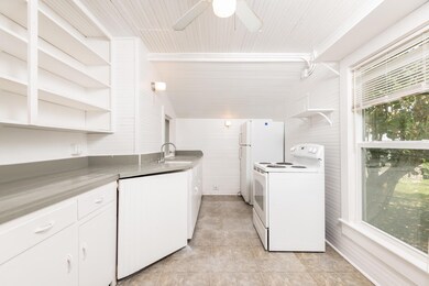 SKIBERG-ROMERO-819 E MELBOURNE AVE (143)