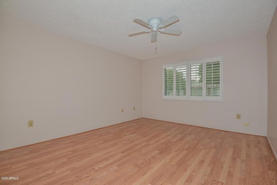 13872 N Newcastle Dr, Sun City, AZ 85351 - photo 6