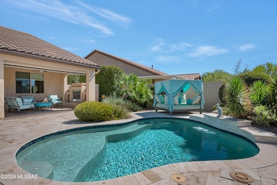 31932 S Bighorn Drive, Oracle, AZ 85623