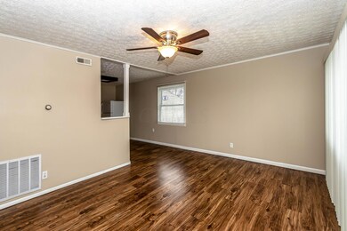 4367 Lafayette Ct, Columbus, OH 43213 - photo 5