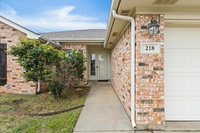 218 Preston Dr, Cleburne, TX 76033 - photo 7