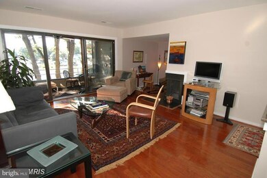 6 President Point Dr unit A2, Annapolis, MD 21403 - photo 2