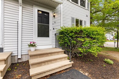 21 Valley St unit 1, South Portland, ME 04106 - photo 3