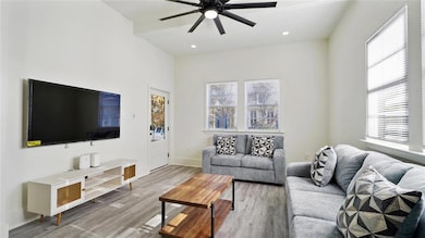 7500 Zimpel St, New Orleans, LA 70118 - photo 4