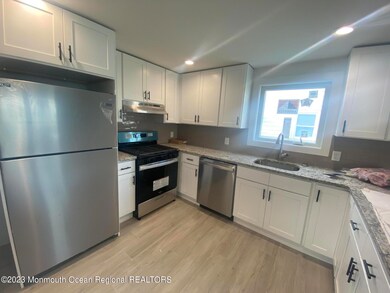 Brand new kitchen..open concept
