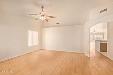 6527 E Fox St, Mesa, AZ 85205 - photo 2