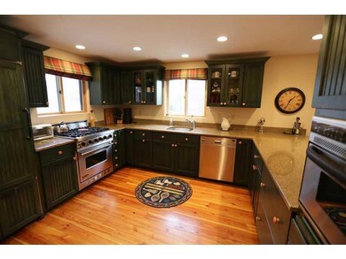 Kitchen. Fully renovated kitchen...