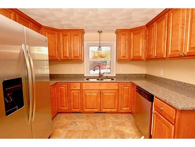 14 Hardwick St, Cumberland, RI 02864 - photo 4