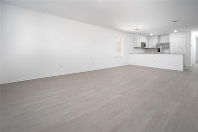 2023 Delphine Dr, Norman, OK 73071 - photo 6