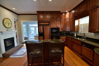 214 King St. 15