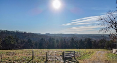 2-web-or-mls-3855 Chadwick Rd-2