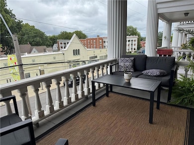 311 E 43rd St unit 2W, Kansas City, MO 64111 - photo 3