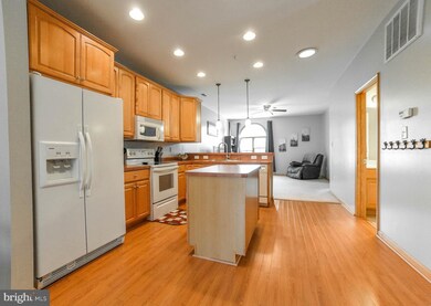 22525 Chickadee Cir unit 6-3, Lexington Park, MD 20653 - photo 3