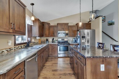 1718 18th St NE, Sauk Rapids, MN 56379 - photo 6