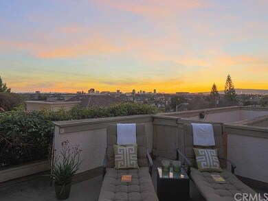 Large Outdoor Patio Area with City & Ocean Views
