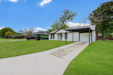 6009 Maywood Dr, Houston, TX 77053 - photo 2