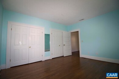 325 Chestnut Ave unit A, Waynesboro, VA 22980 - photo 3
