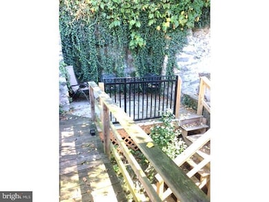 4481 Boone St, Philadelphia, PA 19128 - photo 2