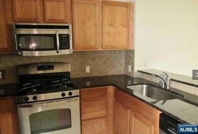 380-382 Anderson Ave unit C3, Cliffside Park, NJ 07010 - photo 7