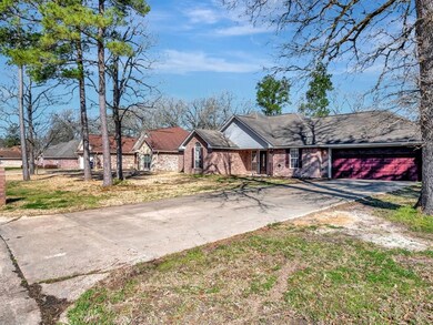 224 Hunters Glen Dr, Lufkin, TX 75904 - photo 4