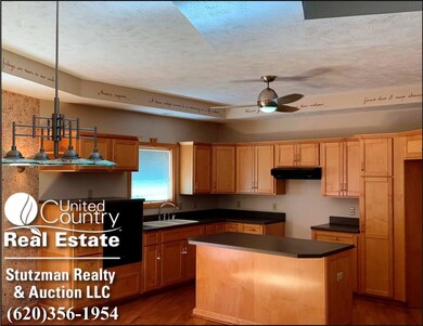 1500 S Main St, Hugoton, KS 67951 - photo 5