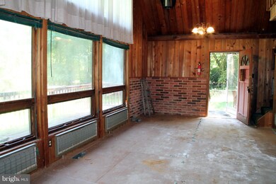 26217 Jones Wharf Rd, Hollywood, MD 20636 - photo 5