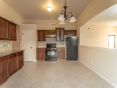 14208 Desert Bush Dr, El Paso, TX 79928 - photo 7