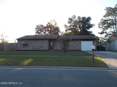 2666 Kenwood Dr E, Jacksonville, FL 32210 - photo 3