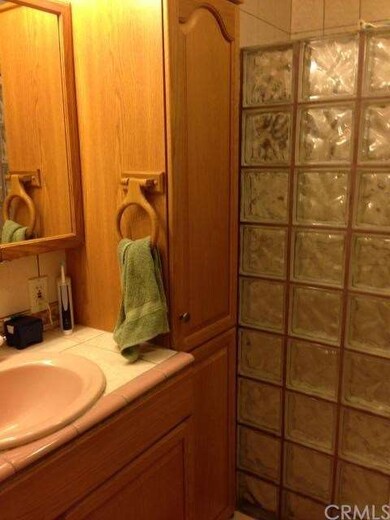 Shower (disability friendly)