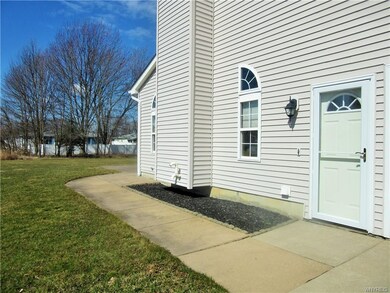 7324 Erica Ln, North Tonawanda, NY 14120 - photo 6