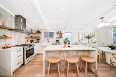 213 Hanover Dr, Costa Mesa, CA 92626 - photo 2