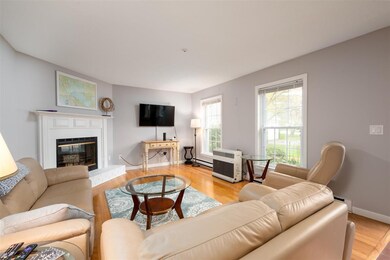 3 Williamsburg Cir unit C, Laconia, NH 03246 - photo 6