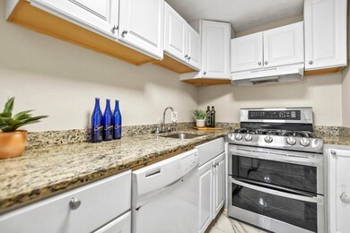 9 Kenmar Dr unit 11, Billerica, MA 01821 - photo 7