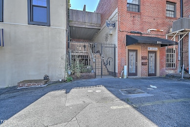 509 State St unit 3, Bristol, VA 24201 - photo 3