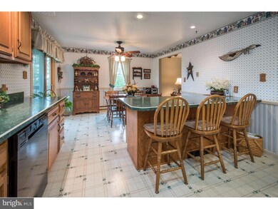 182 Niantic Rd, Barto, PA 19504 - photo 4