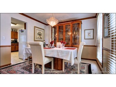 977 Wellington Cir, Aurora, IL 60506 - photo 7