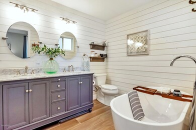 1923 E Flynn Ln, Phoenix, AZ 85016 - photo 6