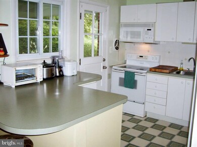 6705 Glenkirk Rd, Baltimore, MD 21239 - photo 6