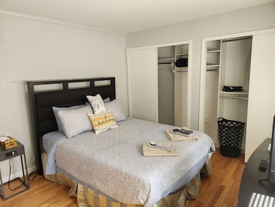 368 Luella Ave unit 2, Calumet City, IL 60409 - photo 5