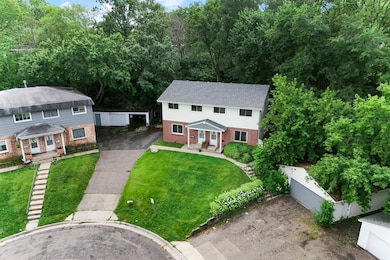 502 Shadyside Cir, Hopkins, MN 55343 - photo 3