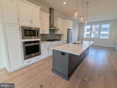 347 Horseshoe Trail unit 16A, Newtown Square, PA 19073 - photo 5