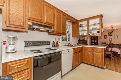 3819 S Mountain Rd, Knoxville, MD 21758 - photo 7