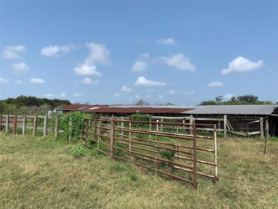 335 SE County Road 3071, Mildred, TX 75109 - photo 5