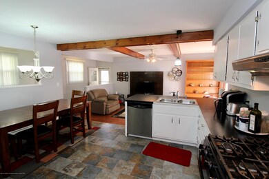 Kitchen/Family Room