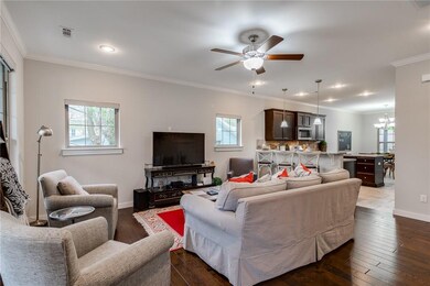 935 S Washington Ave, Fayetteville, AR 72701 - photo 4