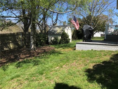 21 Rocco Ave, Pawtucket, RI 02860 - photo 6