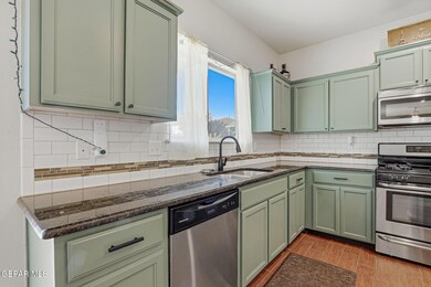 14372 Karen Point, El Paso, TX 79938 - photo 4